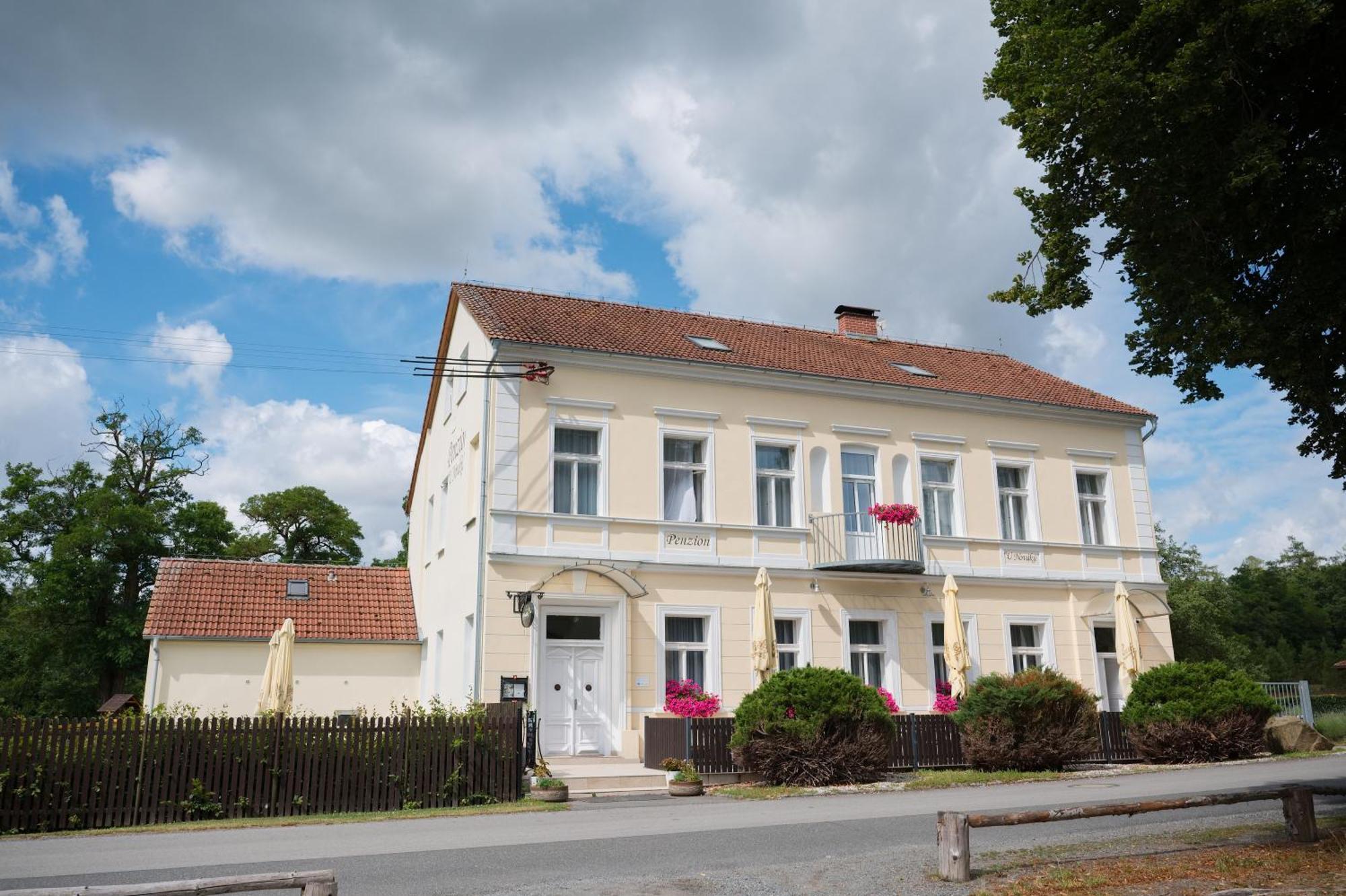 Penzion U Novaku Kožlí u Orlíka 외부 사진